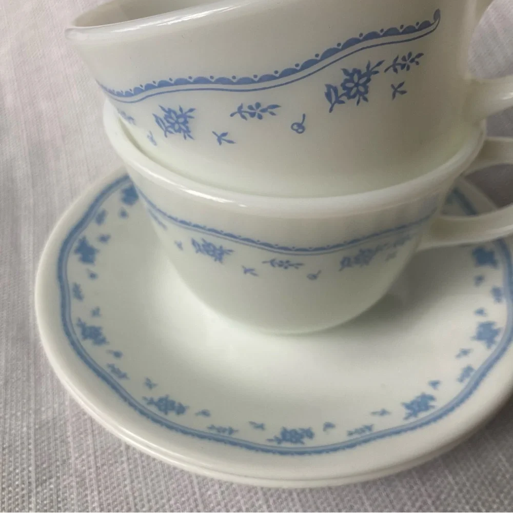 Pair of 'Morning Blue' Pyrex Cups and Corelle Saucers (see photos & description)